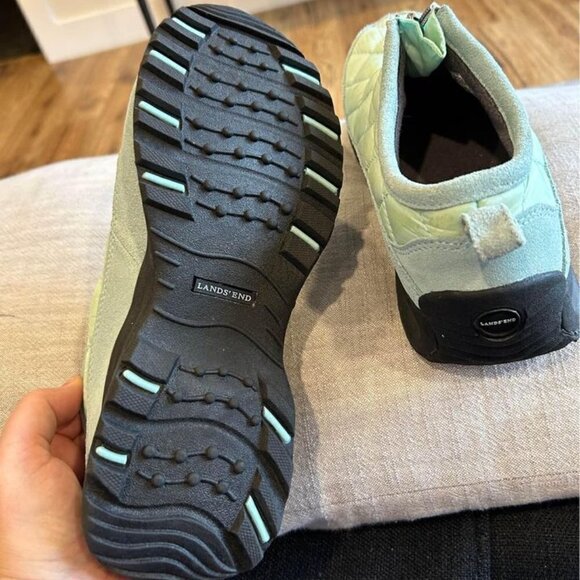 Lands END woman’s zipper sneakers. Mint green. Thick sole. Size 8. Leather/quilt - Picture 5 of 10